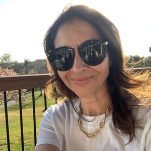 Meet your Posher, Rachel